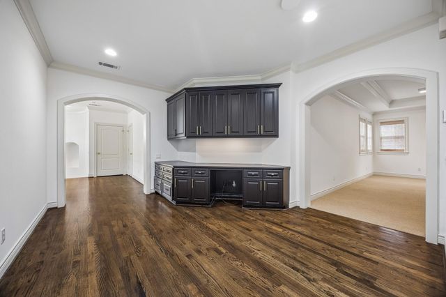 4817 Linden Street, Bellaire, TX 77401