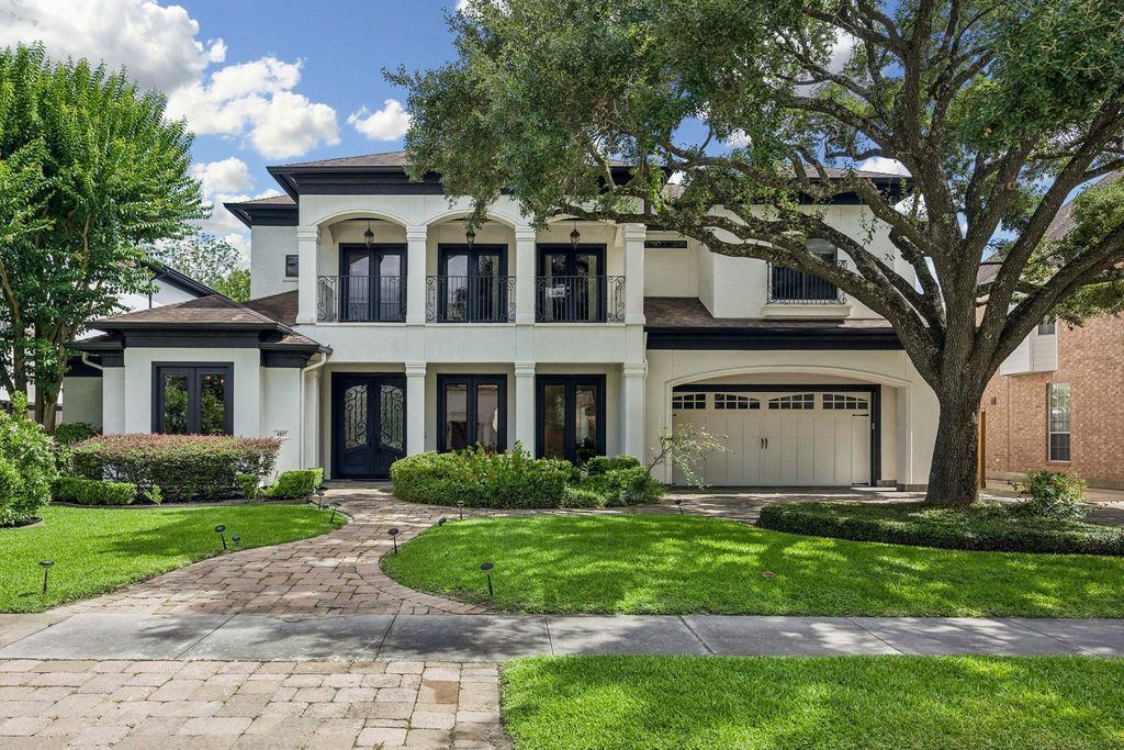 4817 Linden Street, Bellaire, TX 77401