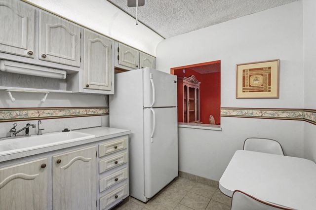 22805 SW 66th Avenue 206, Boca Raton, FL 33428