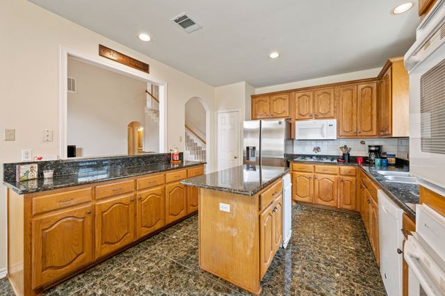 1603 Fairfax Drive, Mansfield, TX 76063
