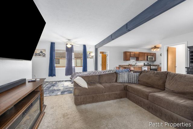 5023 Vernor Avenue NE, Grand Rapids, MI 49525