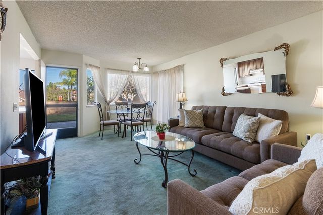 1327 Melville Drive, Riverside, CA 92506