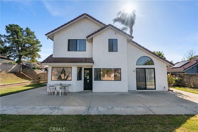 1327 Melville Drive, Riverside, CA 92506