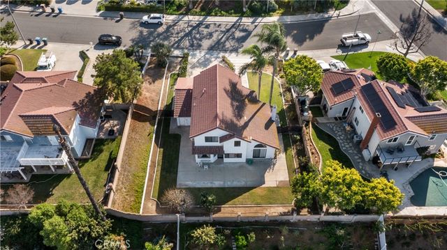 1327 Melville Drive, Riverside, CA 92506