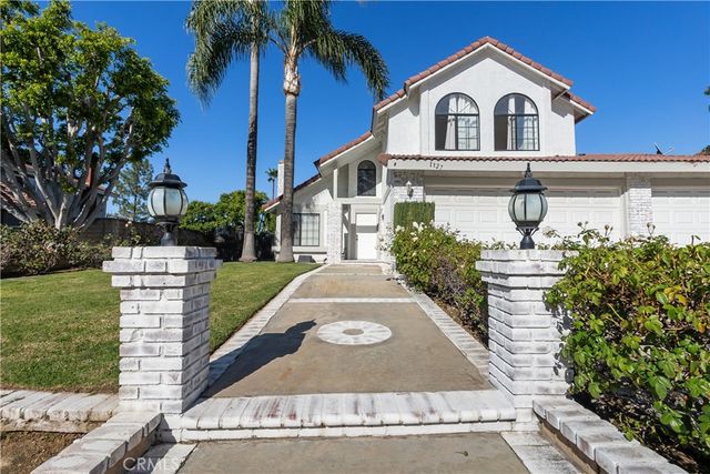 1327 Melville Drive, Riverside, CA 92506