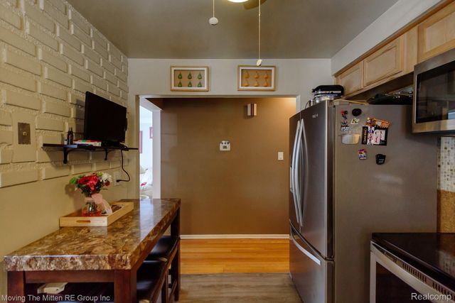 8913 Appleton Street, Redford Charter Township, MI 48239