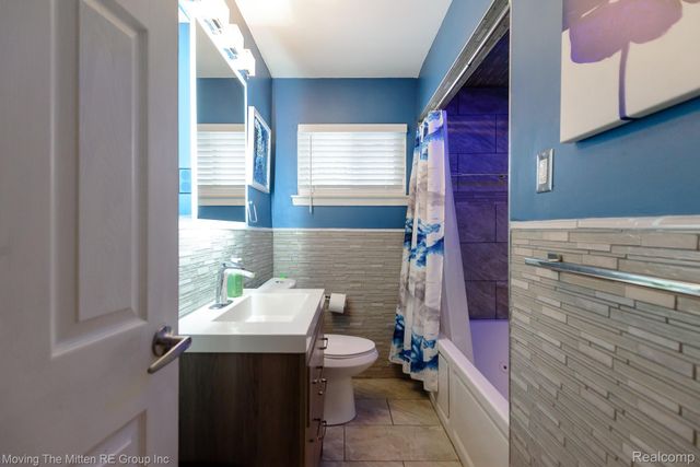 8913 Appleton Street, Redford Charter Township, MI 48239