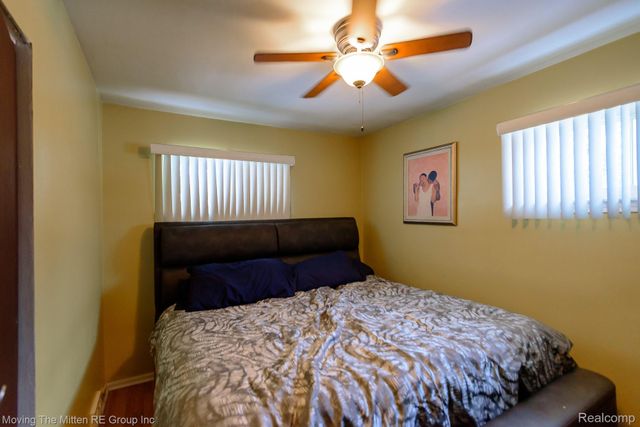 8913 Appleton Street, Redford Charter Township, MI 48239