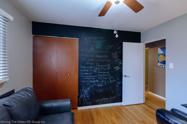 8913 Appleton Street, Redford Charter Township, MI 48239