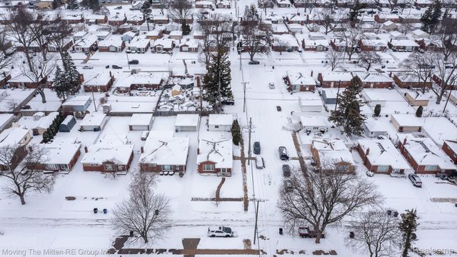 8913 Appleton Street, Redford Charter Township, MI 48239