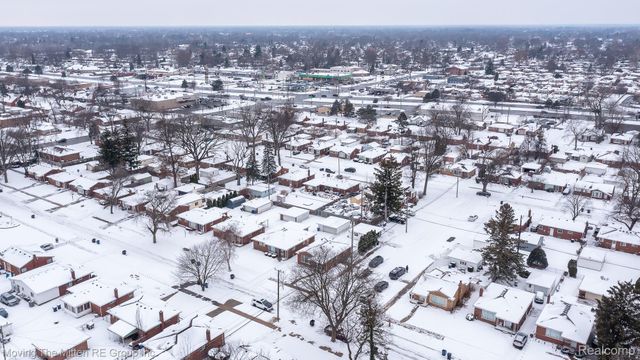 8913 Appleton Street, Redford Charter Township, MI 48239