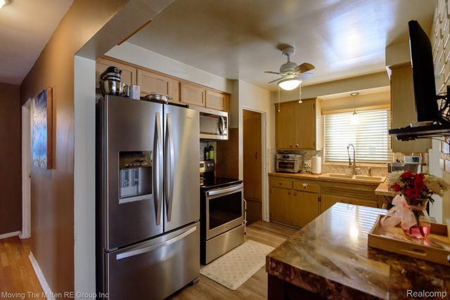 8913 Appleton Street, Redford Charter Township, MI 48239