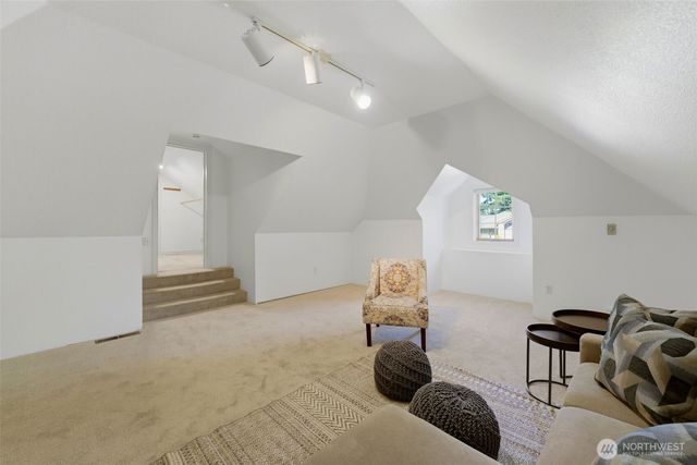 306 Keach Loop, Steilacoom, WA 98388
