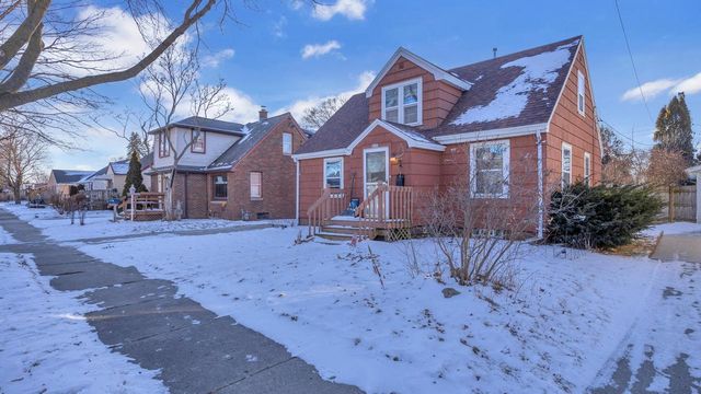 2410 S 17th STREET, Sheboygan, WI 53081