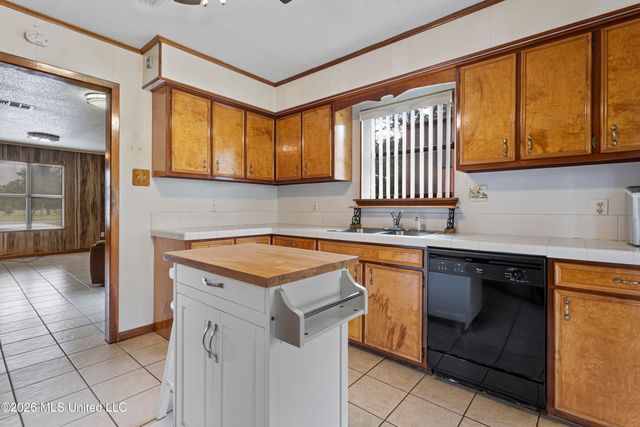 18016 Mustang Place, Gulfport, MS 39503