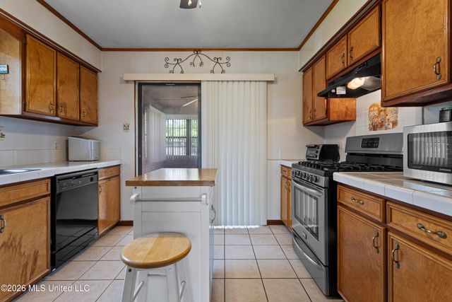 18016 Mustang Place, Gulfport, MS 39503