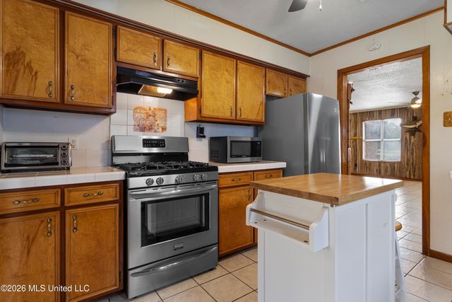 18016 Mustang Place, Gulfport, MS 39503