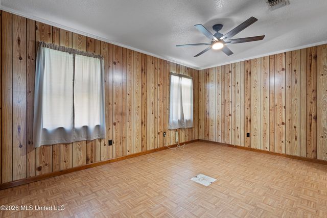 18016 Mustang Place, Gulfport, MS 39503