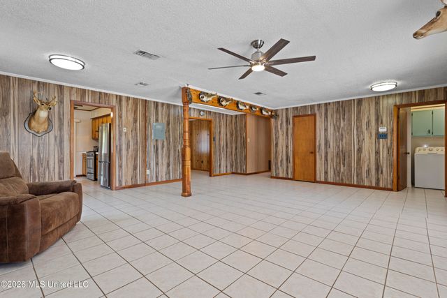18016 Mustang Place, Gulfport, MS 39503