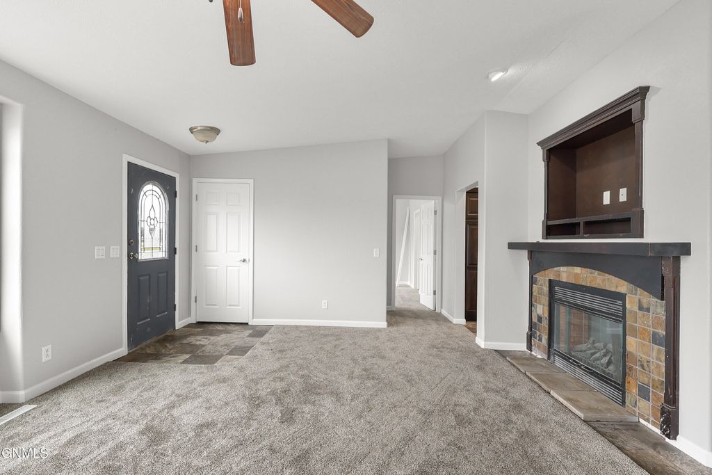 296 Hawk Street, Lincoln, ND 58504 photo 2