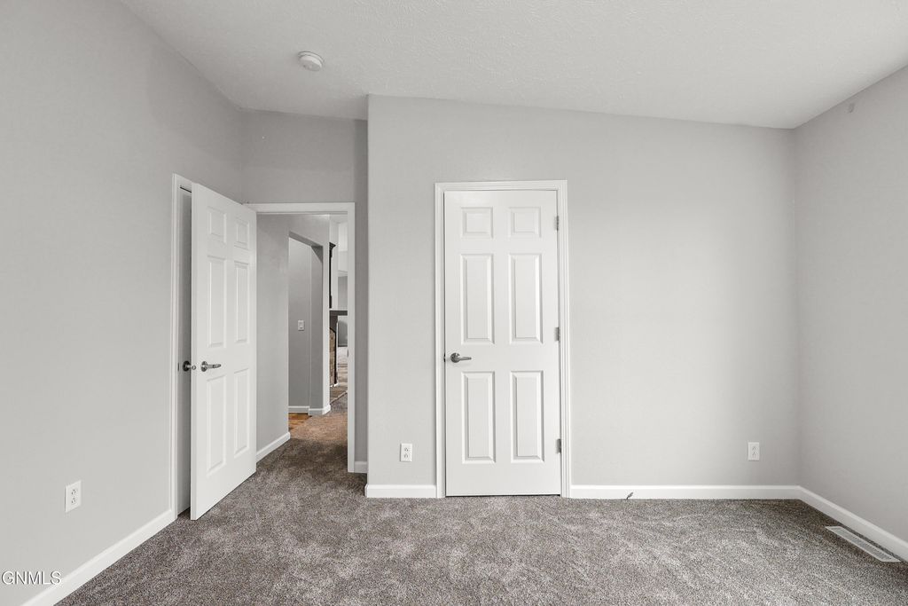 296 Hawk Street, Lincoln, ND 58504 photo 24