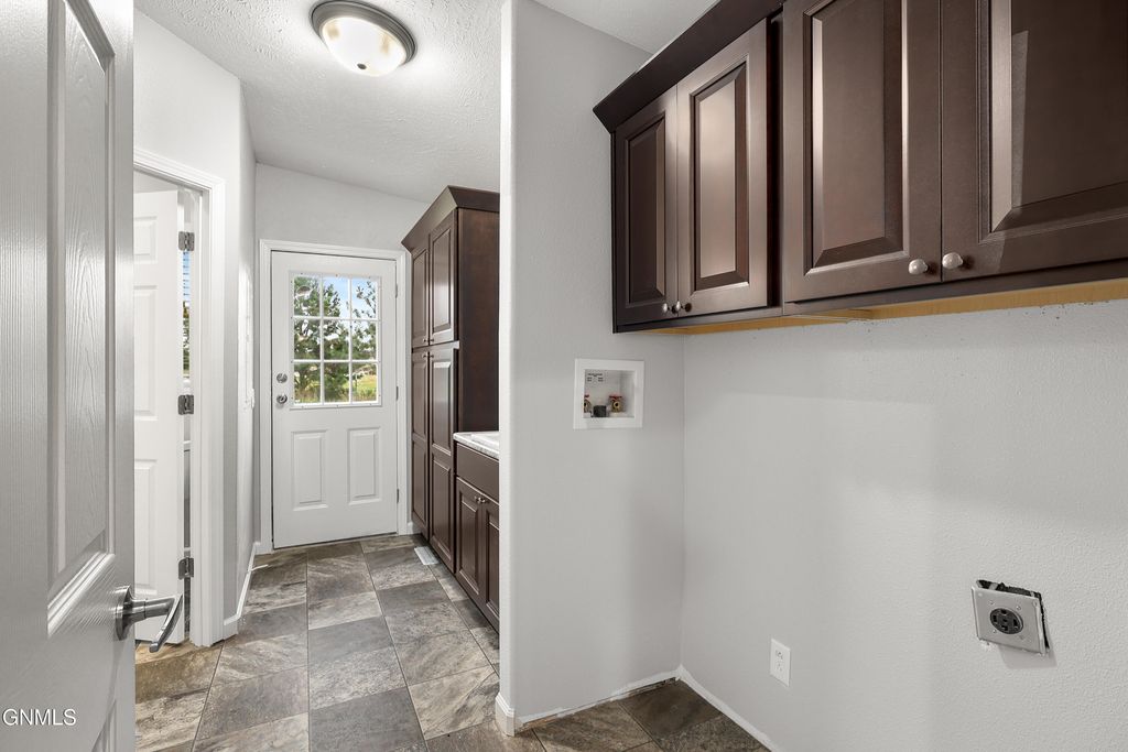 296 Hawk Street, Lincoln, ND 58504 photo 29