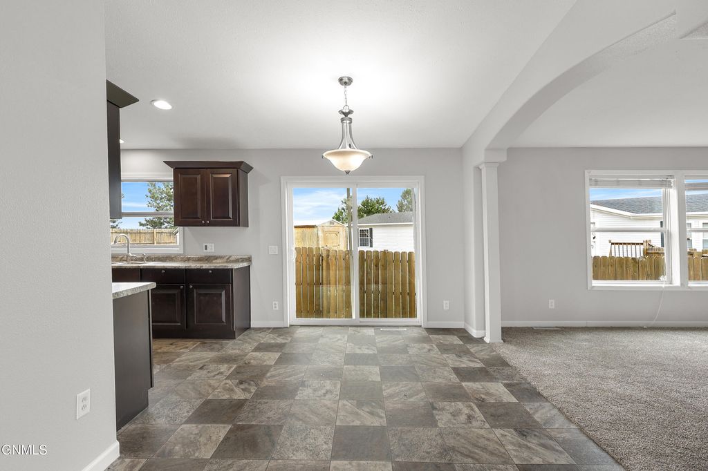 296 Hawk Street, Lincoln, ND 58504 photo 5