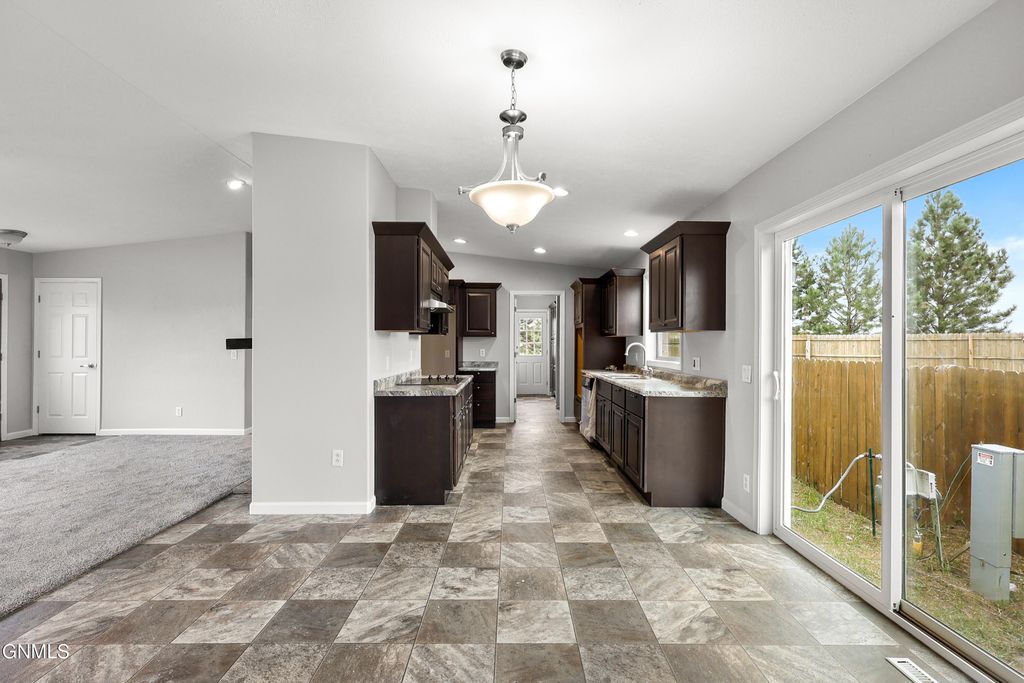 296 Hawk Street, Lincoln, ND 58504 photo 6