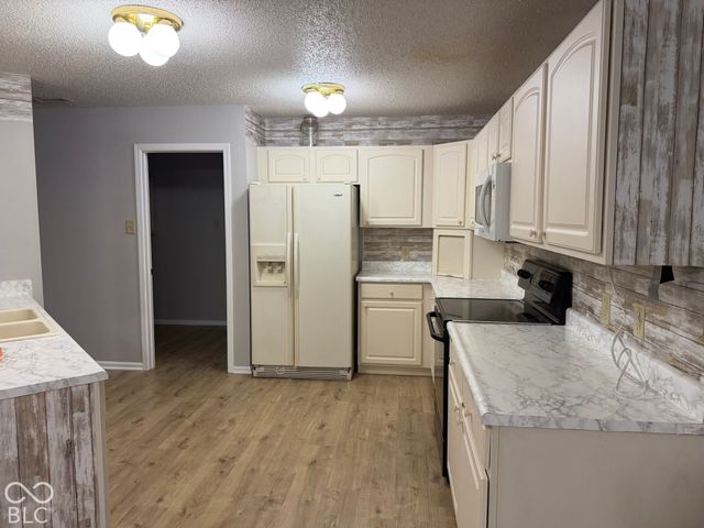 613 Brookline Drive, Danville, IN 46122