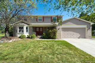 6844 Woodmere Drive, Canton, MI 48187