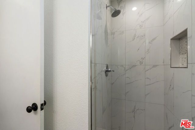 5055 Coldwater Canyon Avenue 219, Sherman Oaks, CA 91423