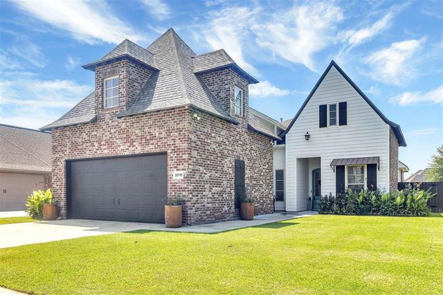 3238 Fairwood Lane, Lake Charles, LA 70607