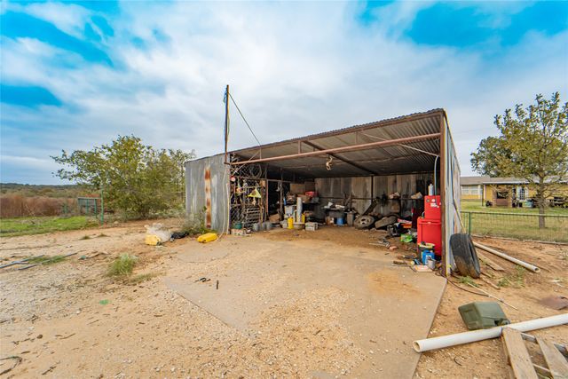 4938 Finis Road, Graham, TX 76450