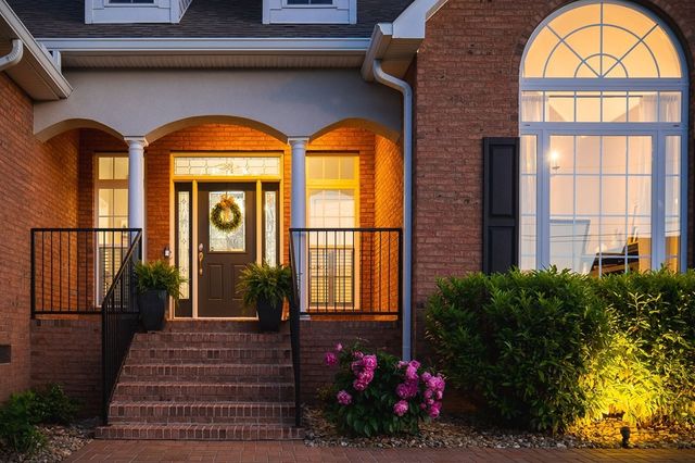 809 Windingbrook Ct, Cookeville, TN 38506