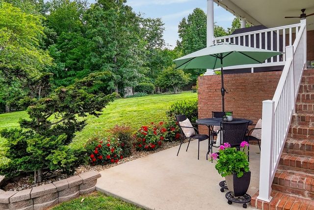 809 Windingbrook Ct, Cookeville, TN 38506