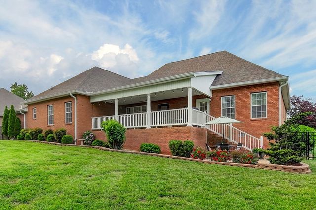 809 Windingbrook Ct, Cookeville, TN 38506