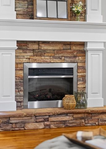 809 Windingbrook Ct, Cookeville, TN 38506