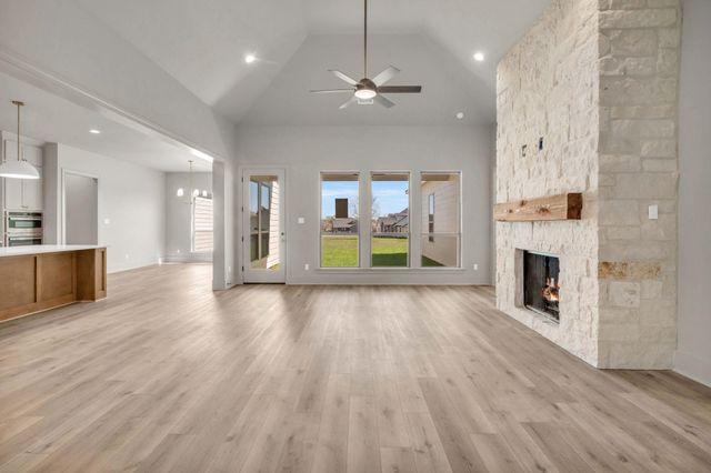 24972 Hopeview Way, Montgomery, TX 77356