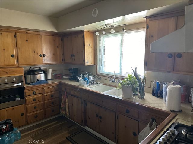 99 O, Bakersfield, CA 93304