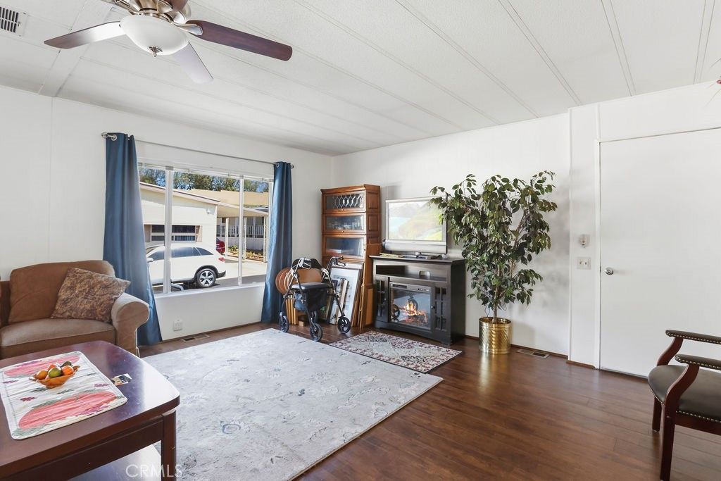 24001 Muirlands Boulevard 153, Lake Forest, CA 92630 — photo 4