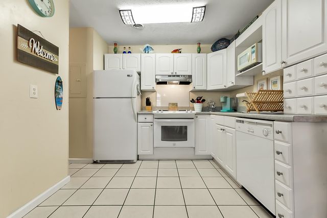 204 Maison Dr Apt N105, Myrtle Beach, SC 29572