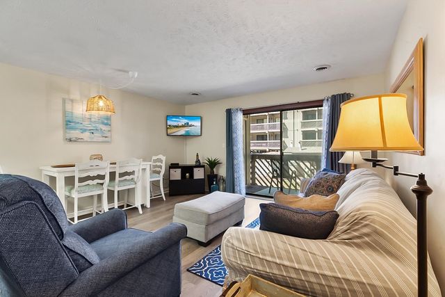 204 Maison Dr Apt N105, Myrtle Beach, SC 29572