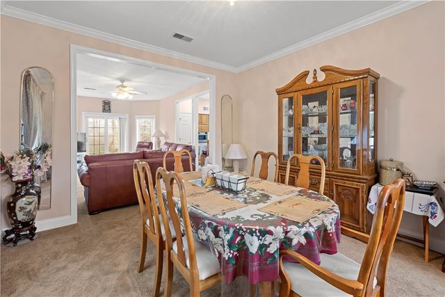 3040 Annandale Dr, Collier Twp, PA 15142