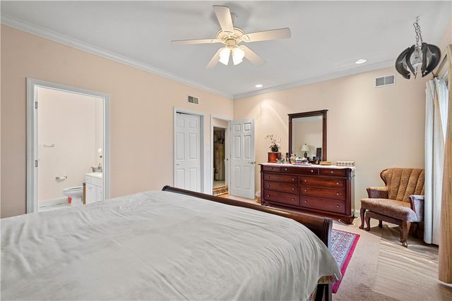 3040 Annandale Dr, Collier Twp, PA 15142