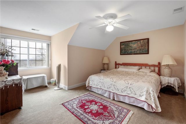 3040 Annandale Dr, Collier Twp, PA 15142