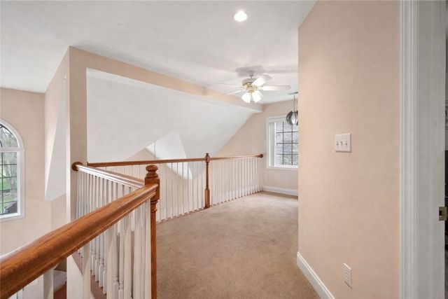 3040 Annandale Dr, Collier Twp, PA 15142