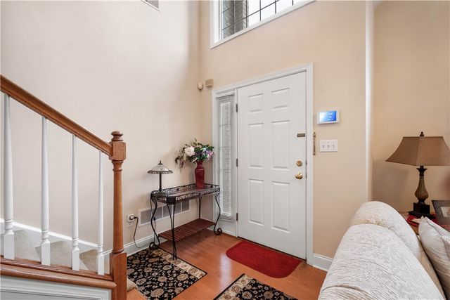 3040 Annandale Dr, Collier Twp, PA 15142