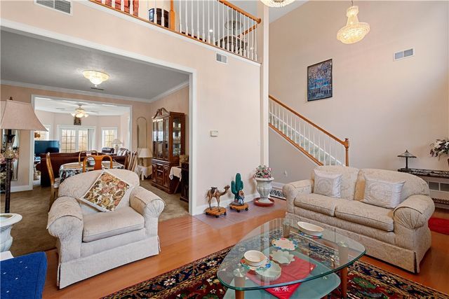 3040 Annandale Dr, Collier Twp, PA 15142