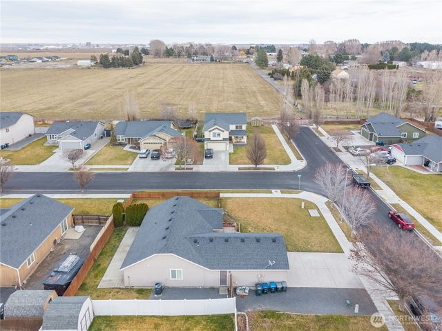 1412 E Megan Drive, Moses Lake, WA 98837