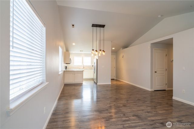 1412 E Megan Drive, Moses Lake, WA 98837